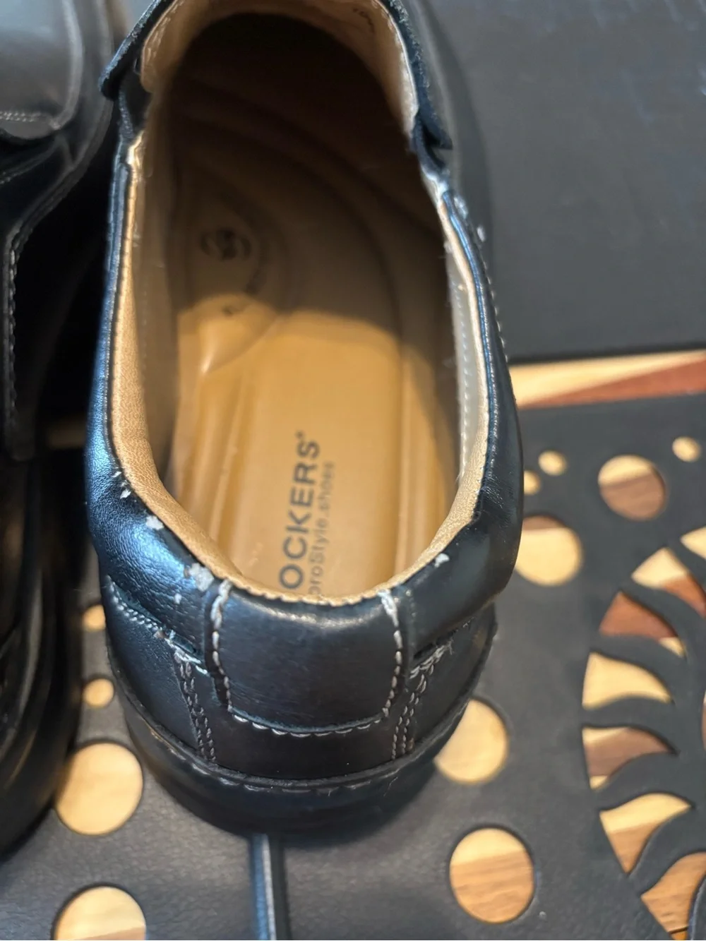 Dockers Men's Black Slip-On Leather Loafers
